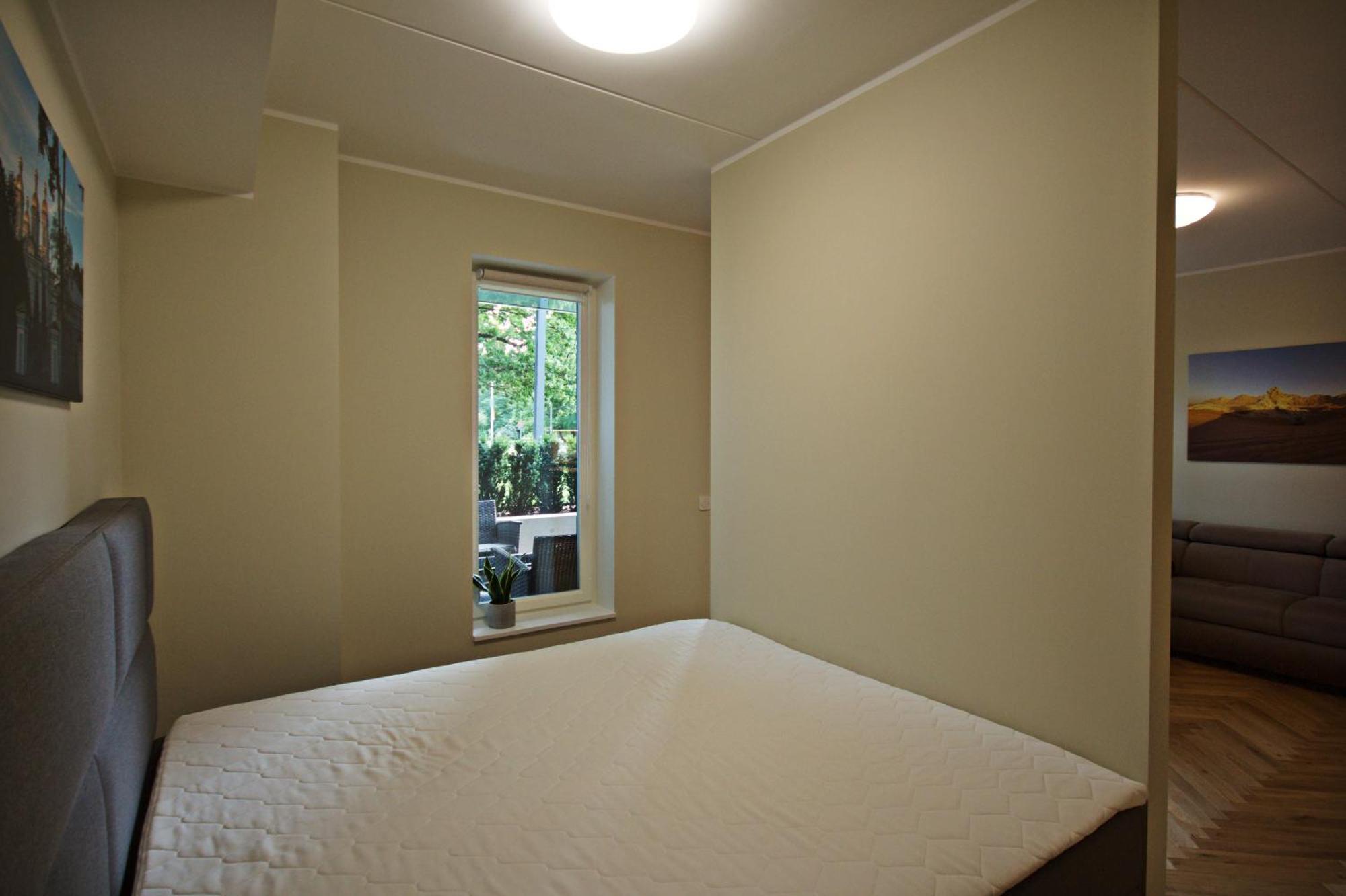 Fabulous Location Apartments Deluxe Таллин Номер фото