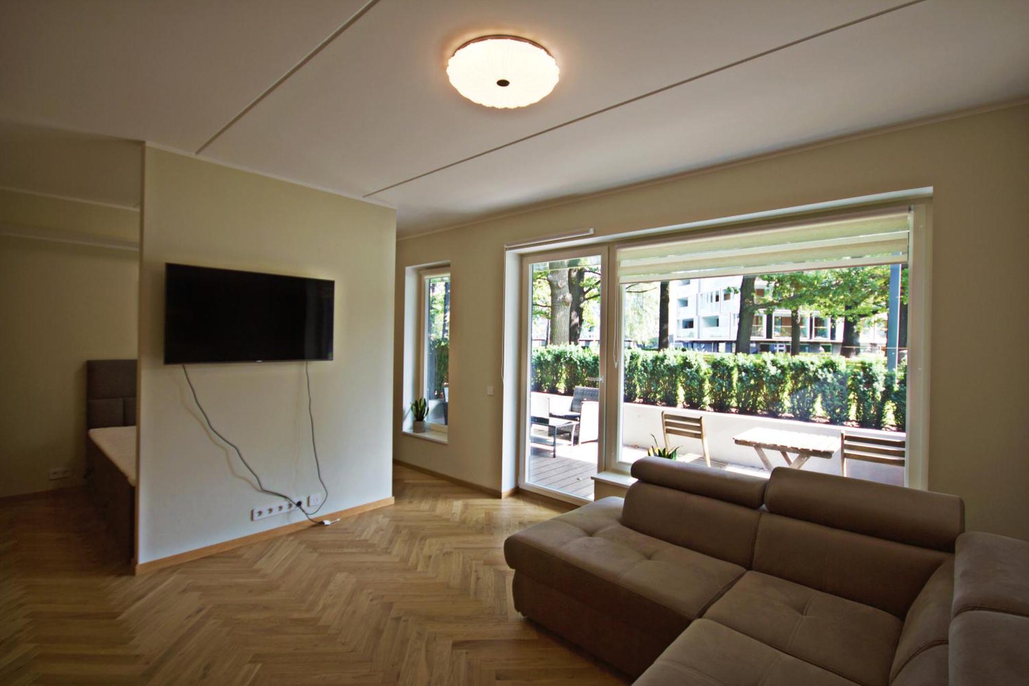 Fabulous Location Apartments Deluxe Таллин Номер фото